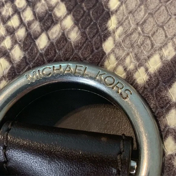 Michael Kors Snakeskin Crossbody Bag Women’s Half Moon Purple Top Handle Purse - Picture 2 of 16